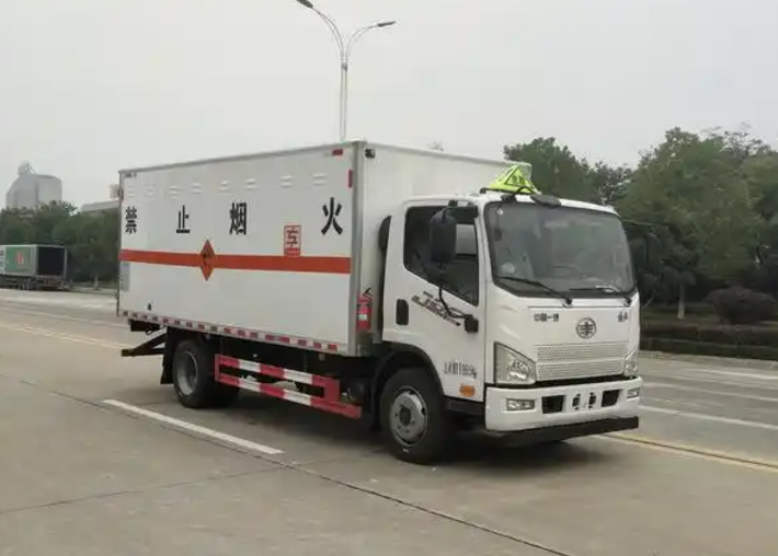 原阳爆破器材运输车可以上高速吗？